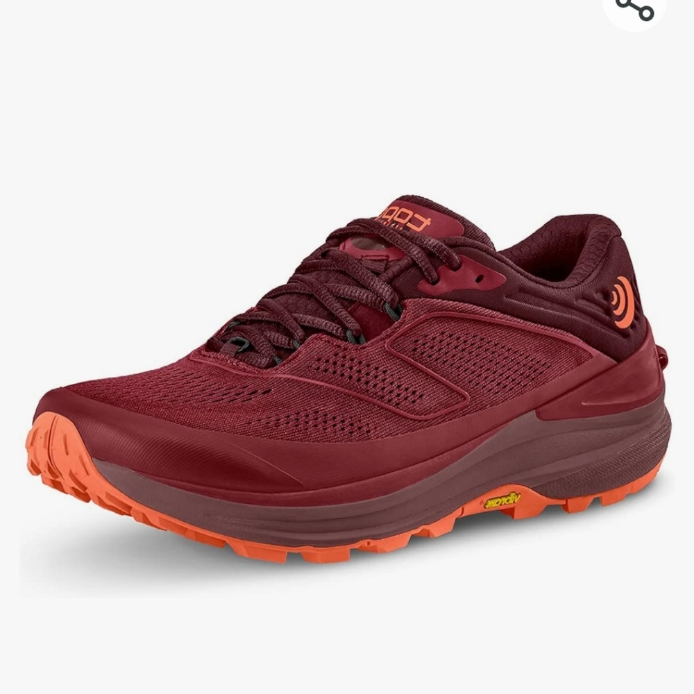 Topo  athletic